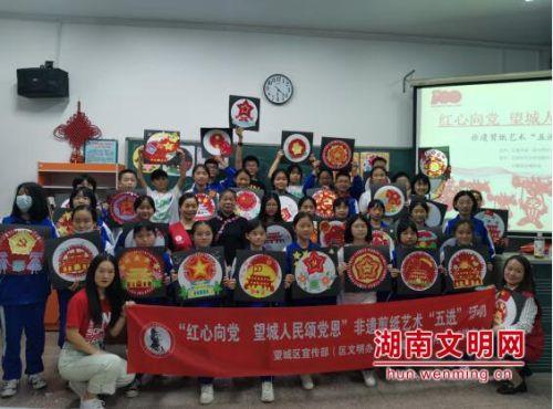 机智问答——找答案,只需一按腿细的人适合穿粗跟凉鞋吗?为什么呢?
